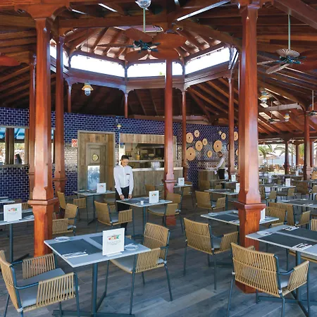 Riu Palace Tenerife מלון